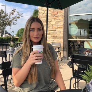 Meet your Posher, Andrea